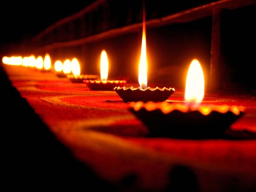 04 2019 Diwali Web 500px.jpg